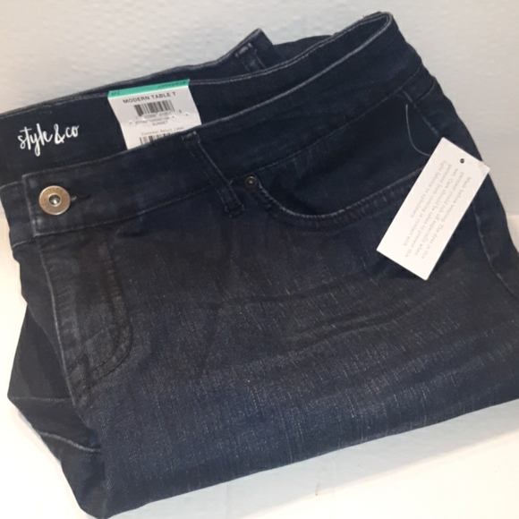 NWT Style & Co Plus Sz Mid Rise Straight Leg Jeans - Picture 5 of 13